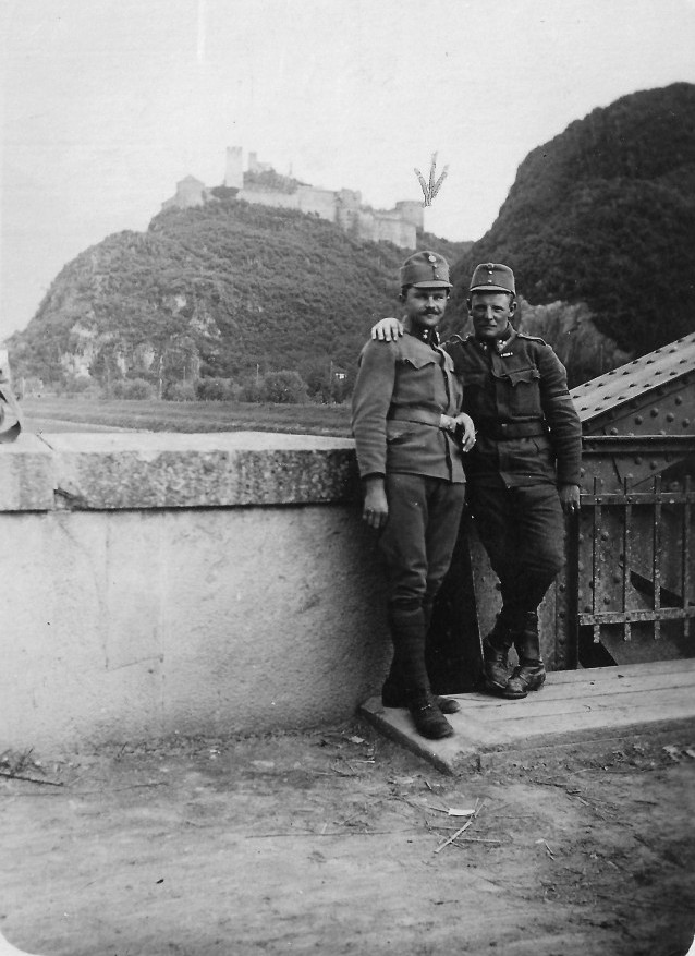 ragg 19xx-xx-xx - 4461CAweb - Ragg Albert sen - Bozen Schloss Sigmundskron - Fotoalbum 02 - A S36