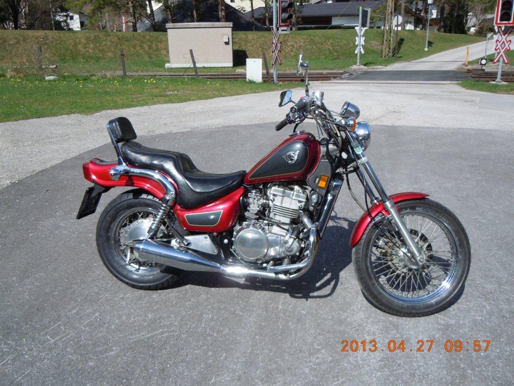 ragg-2013-04-27-2161Aweb-ladys-motorrad-kawasaki-EN-500A-erste-ausfahrt-in-scharnitz